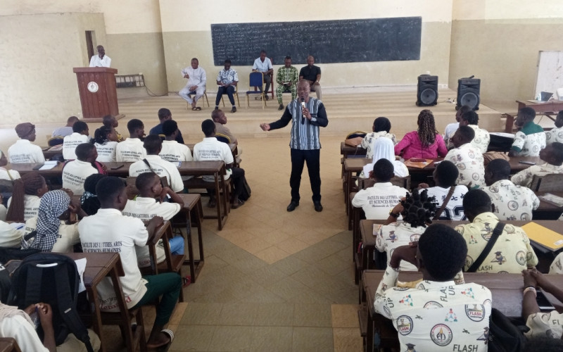 L'équipe rectorale prodigue des conseils pour la réussite universitaire
